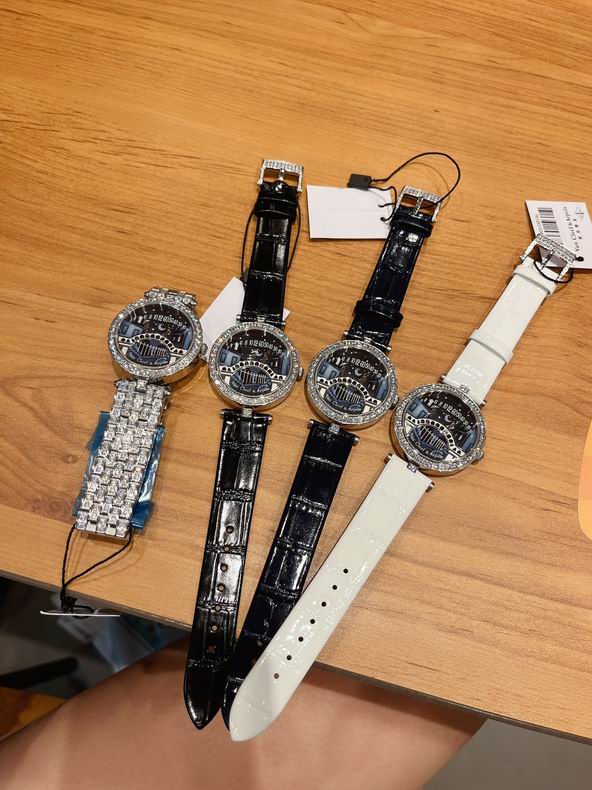 Van Cleef & Arpels women 38X8mm 072217